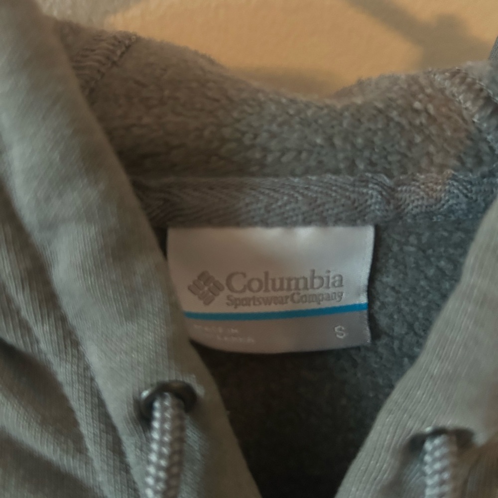 Columbia | Gray Hoodie - Picture 2 of 3